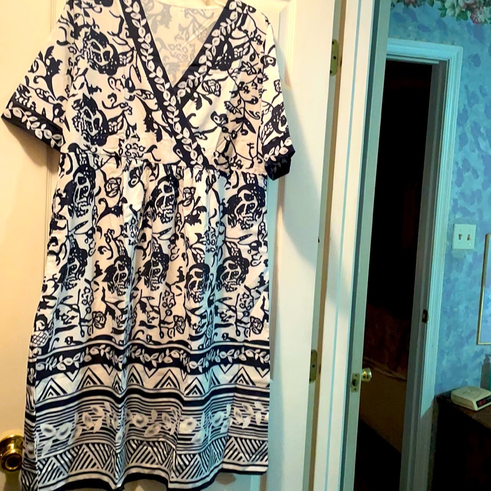 Brand new dress with packets